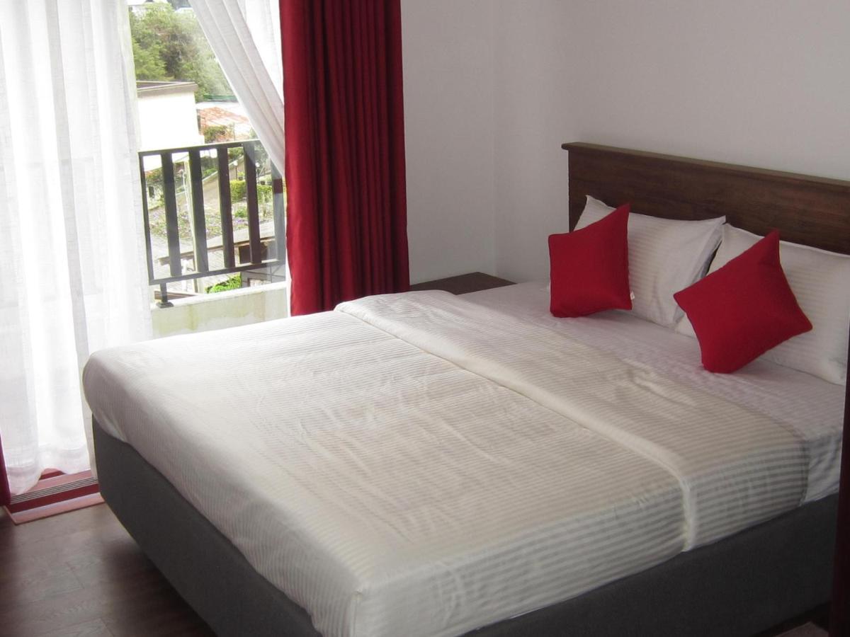 Chanya Luxury Apartment, S 31, Lake View Residencies Нувара-Элия Экстерьер фото